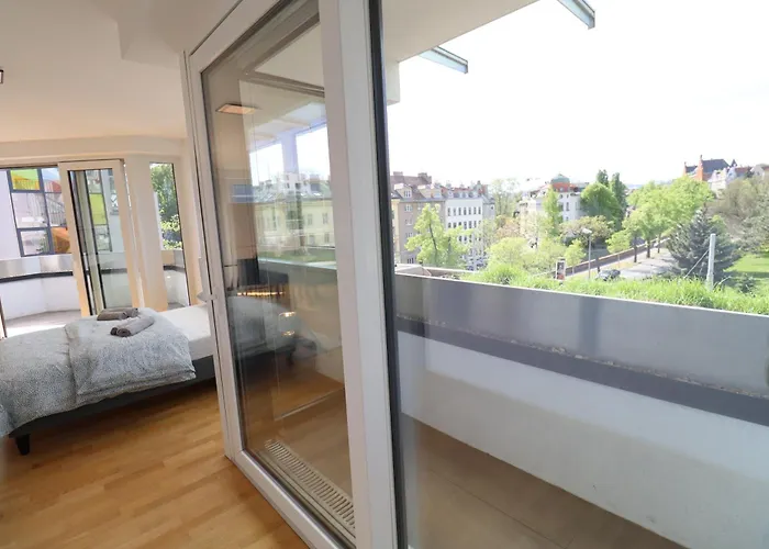 Wohnflair Mit Balkon T25 * Bécs