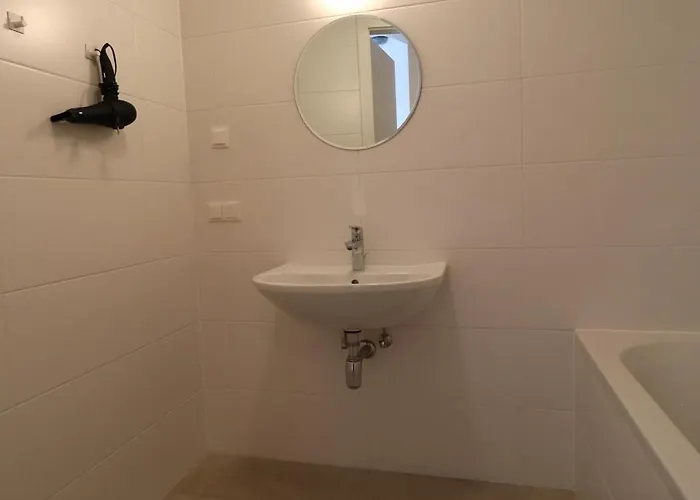 Wohnflair Mit Balkon T25 Apartman
